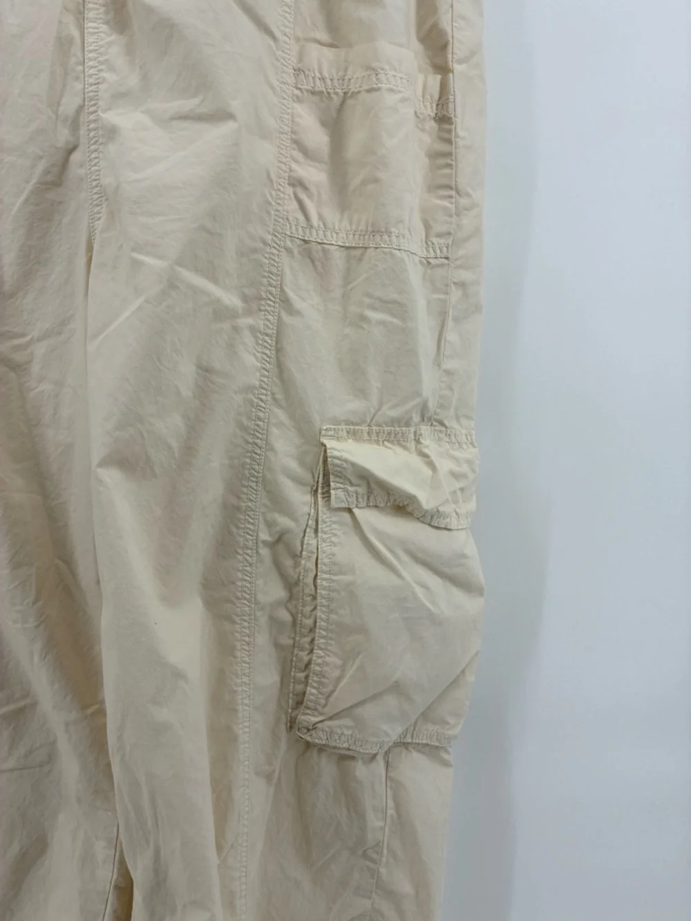 aerie Cream Wide-Leg Cargo Pants with Drawstring Waist - Picture 7 of 16
